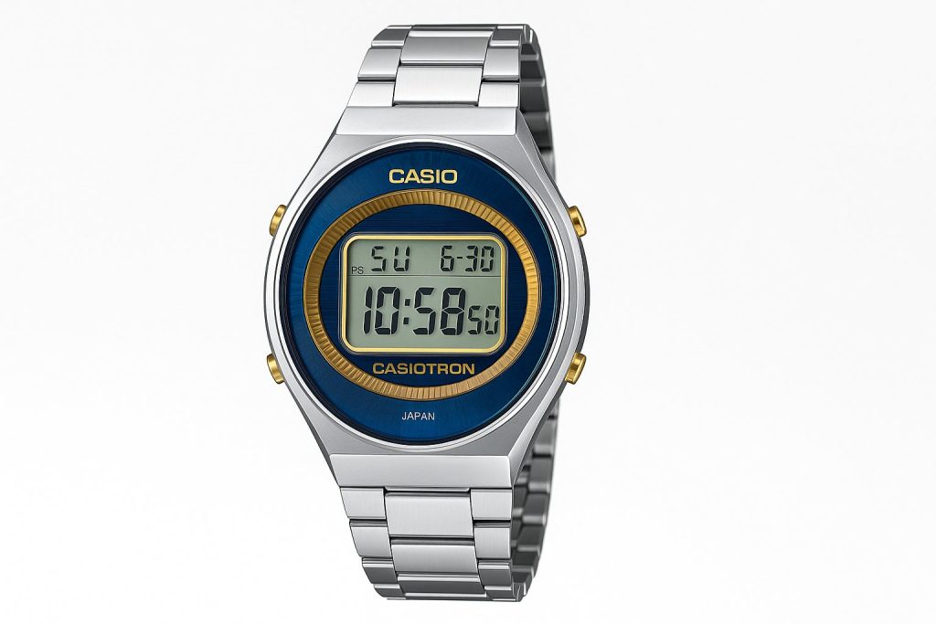 Дигитален часовник Casio Casiotron с метална верижка, син и златен дисплей, изобразен на бял фон в хоризонтален формат