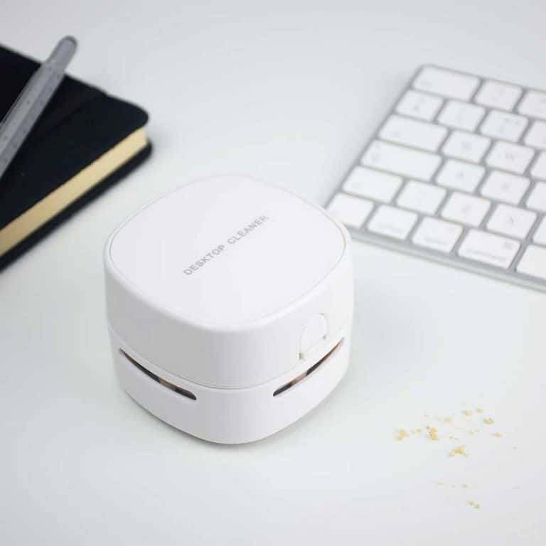 Компактна настолна прахосмукачка