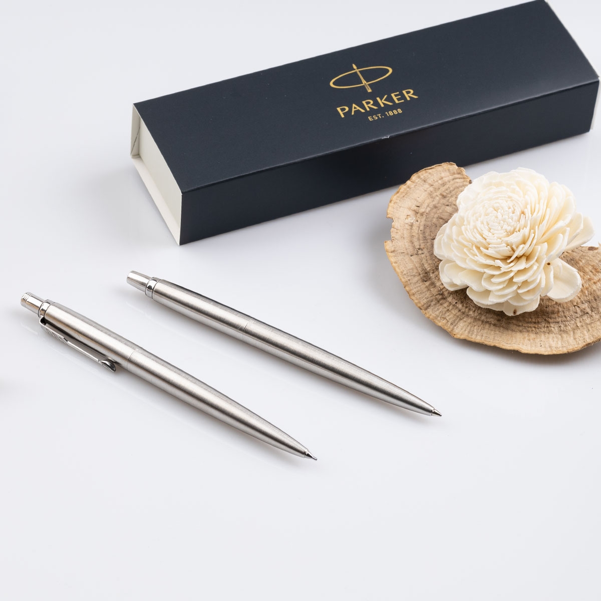 Луксозен комплект Parker Royal Jotter St.Steel CT