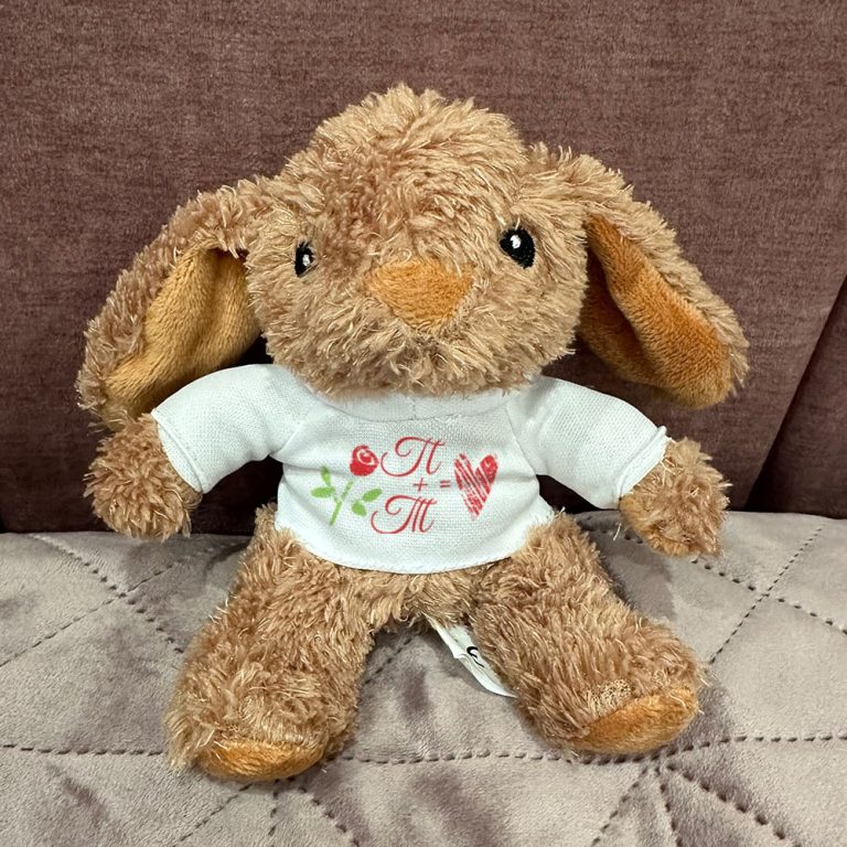 Плюшено зайче с надпис – Любов