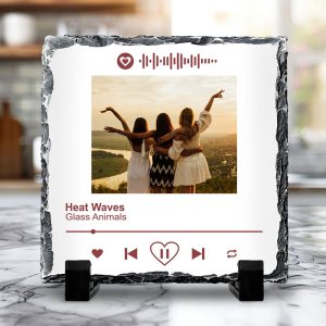 Скална плоча със снимка и код на Spotify