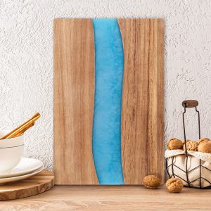 Дъска за рязане от акация с епоксидна смола