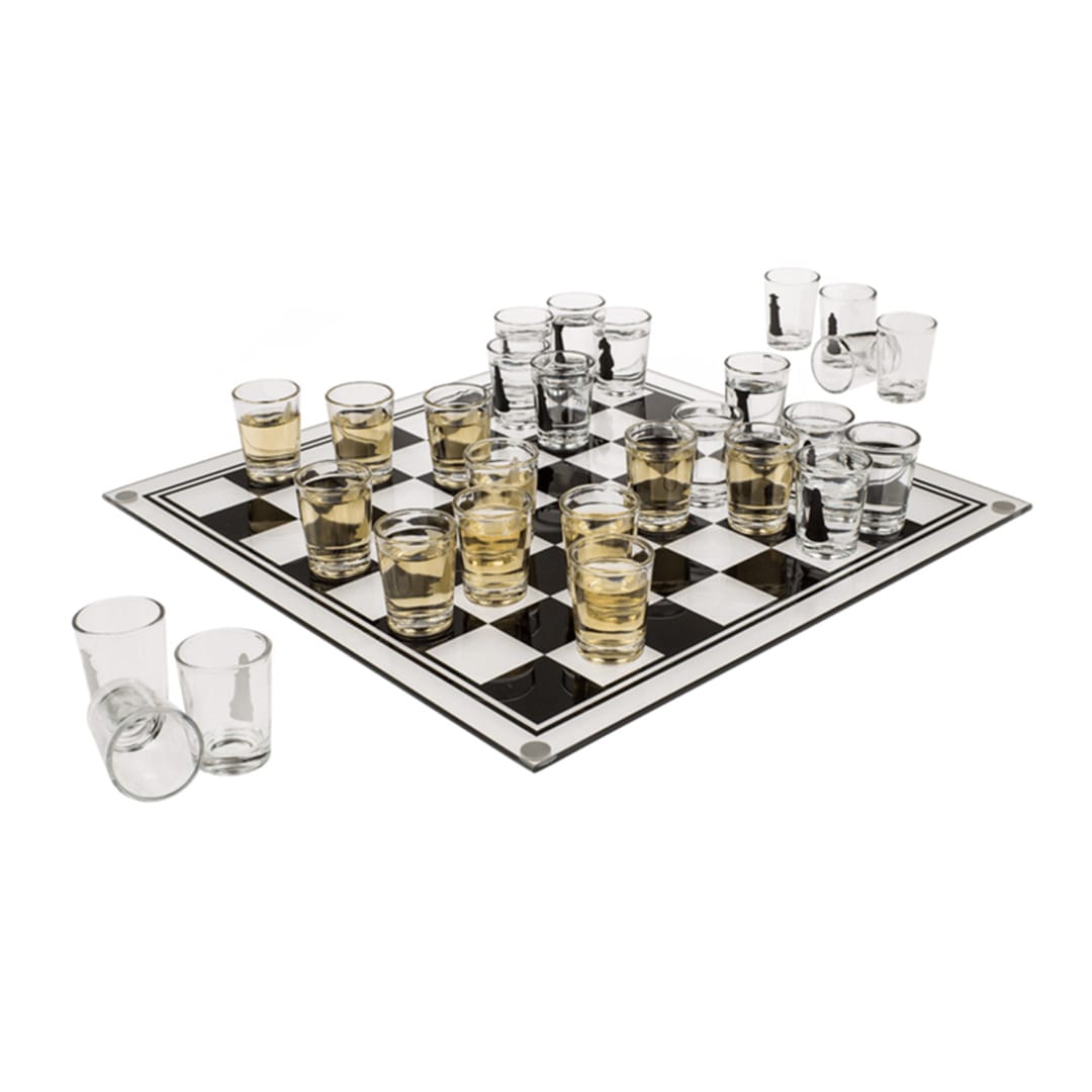 Алкохолен Шах с Чашки