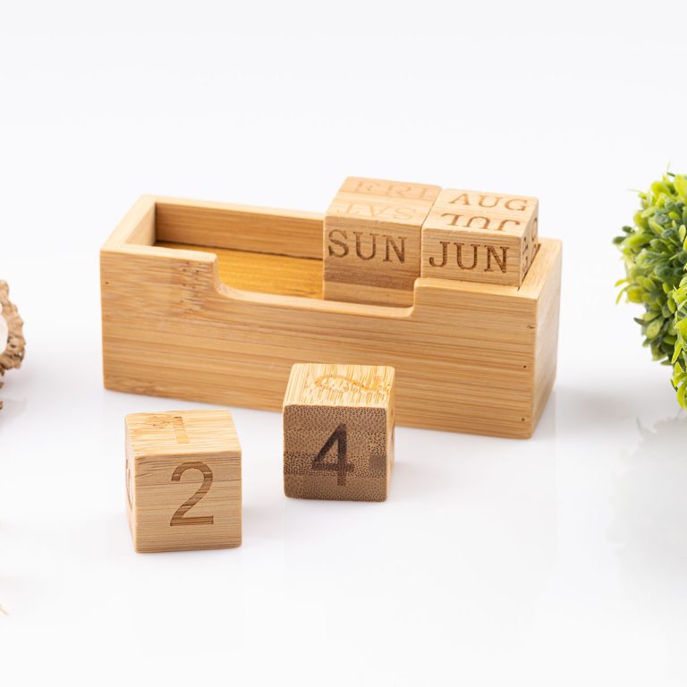 Бамбуков комплект за бюро – Вечен календар Rolbus