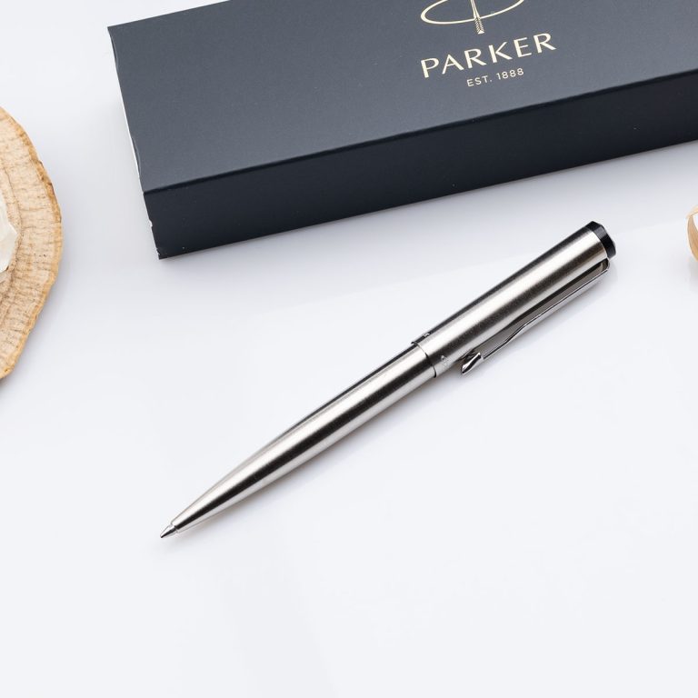 Луксозна химикалка Parker Royal Vector Stainless Steel
