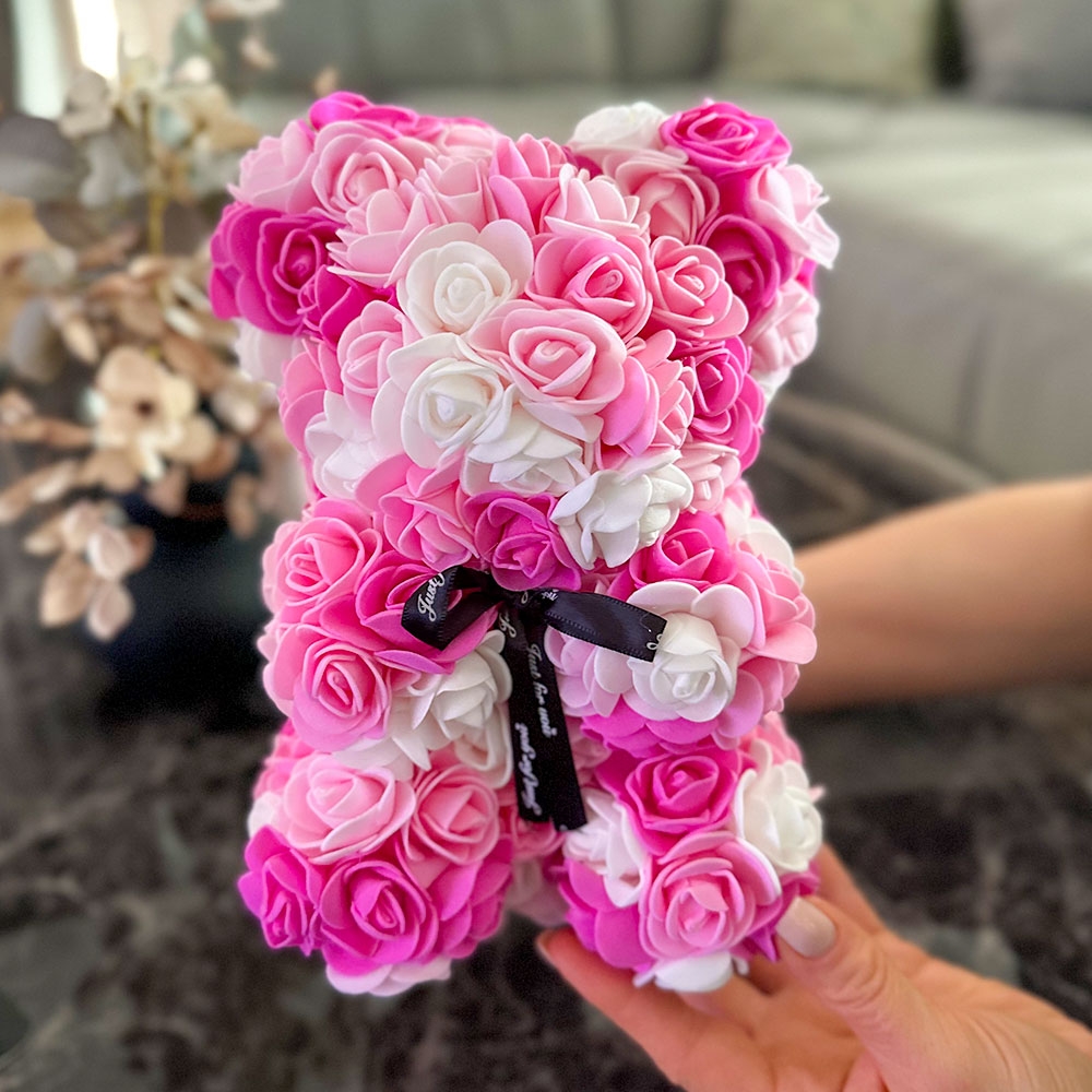 Мече от рози – розово