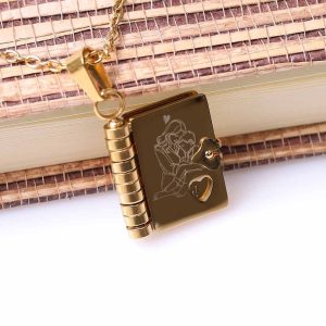 Колие книга с послание за майка от син