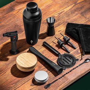 Луксозен Сет за Уиски и Коктейли