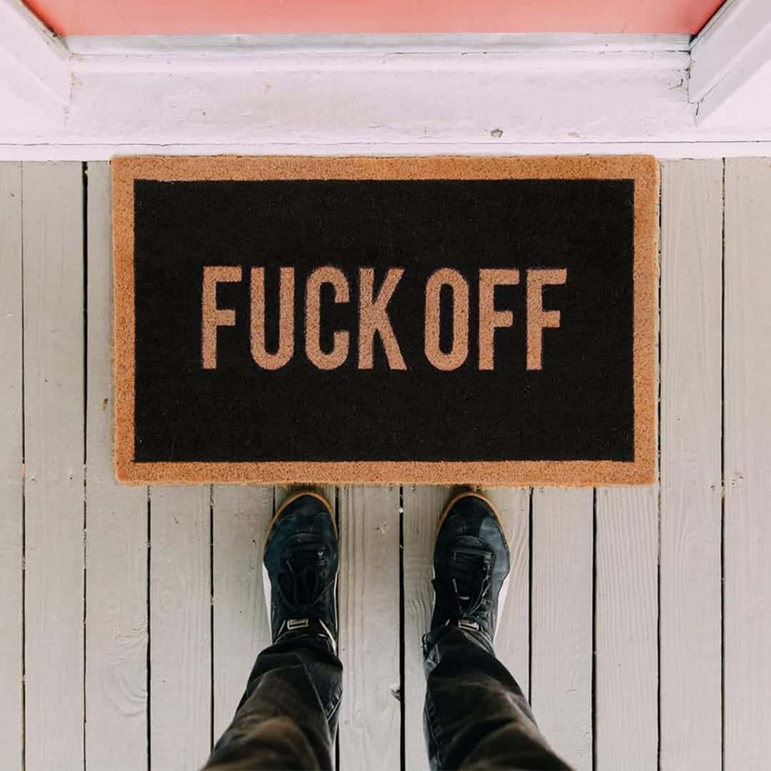Изтривалка за Входна Врата – Fuck Off