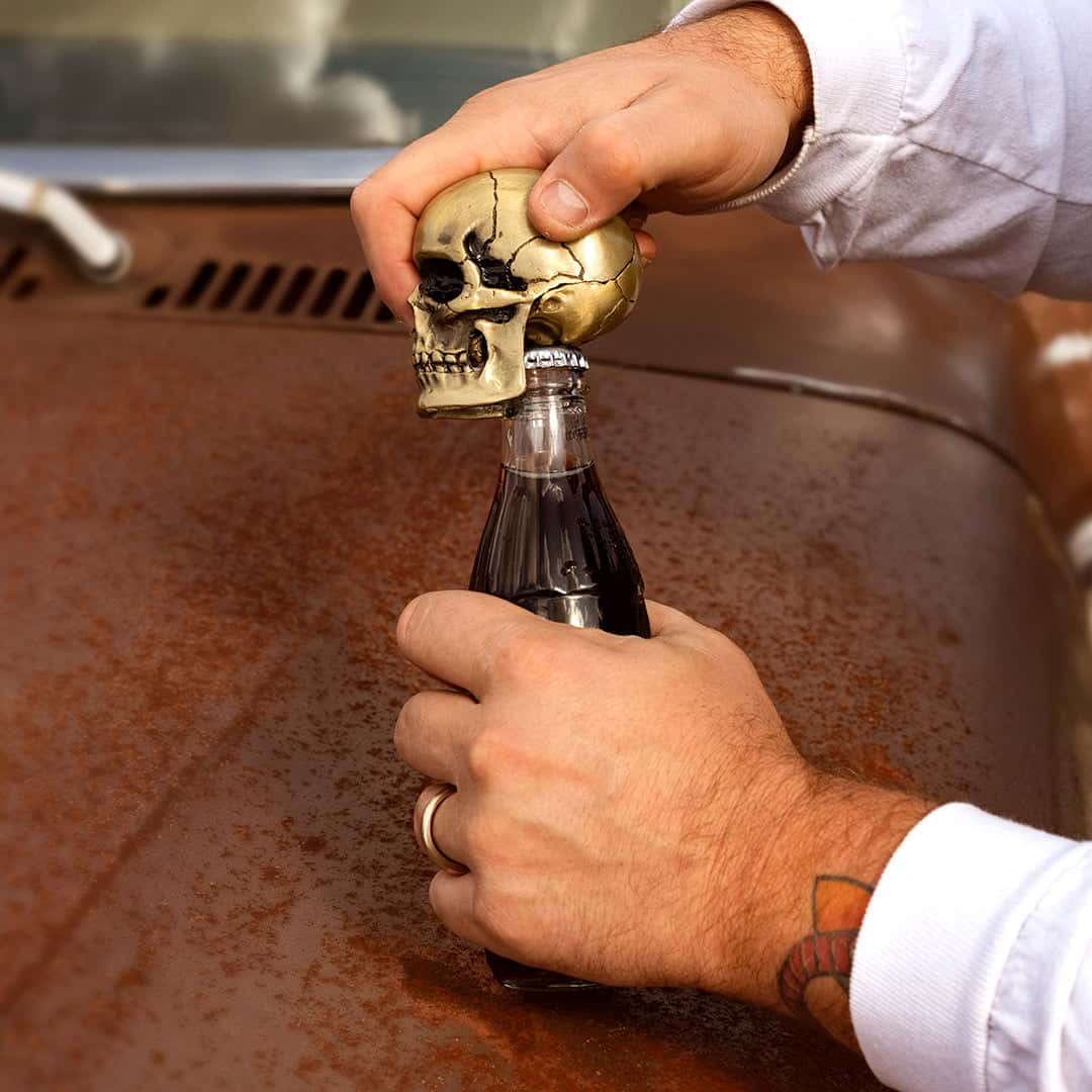 Метална Отварачка – Череп