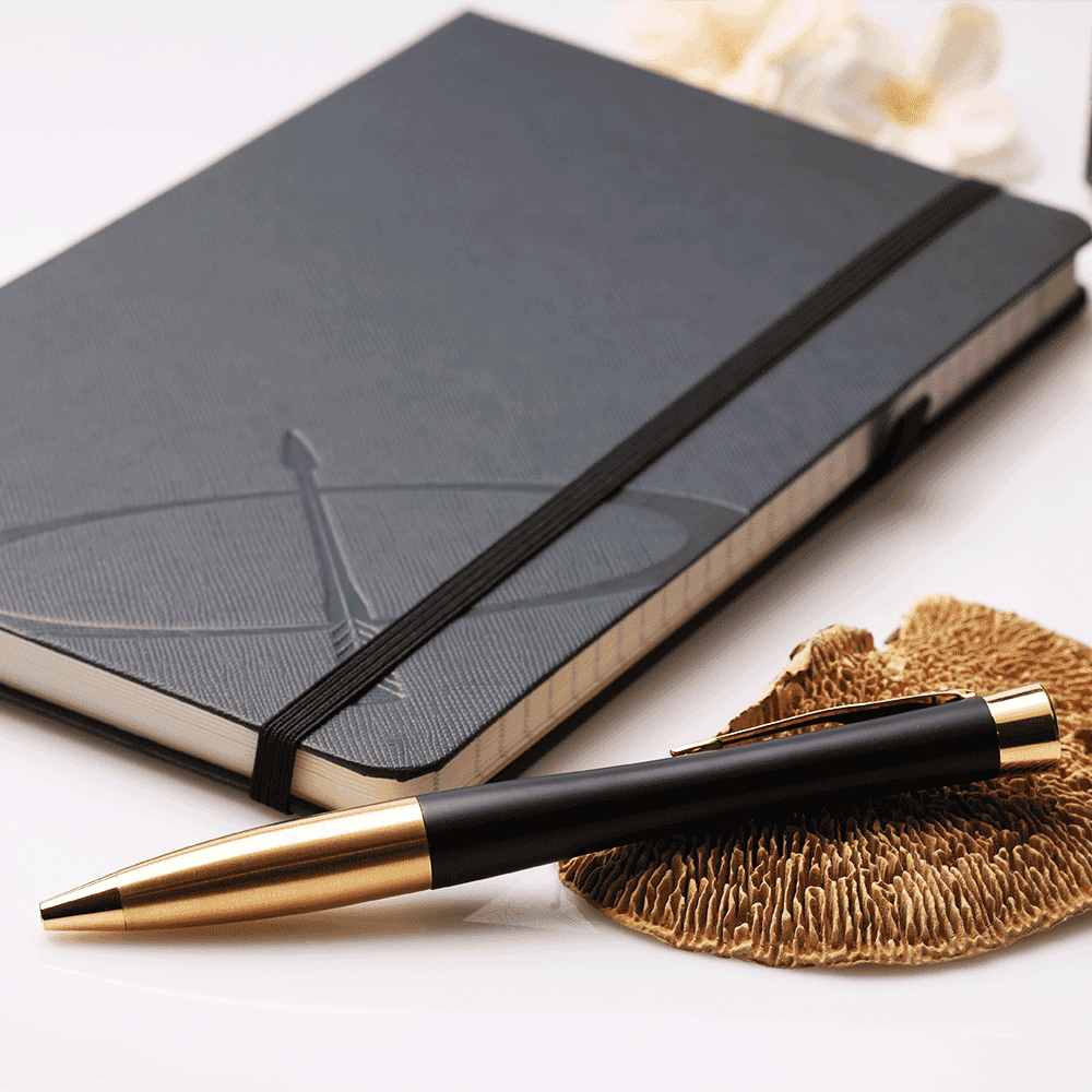 Луксозен комплект с бележник Parker Royal Urban Twist