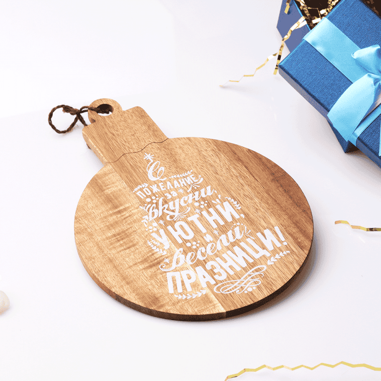 Декоративна дъска – Коледна топка