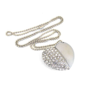 Флашка – Сърце (8GB)