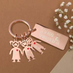 Ключодържател За мама с персонализирани фигурки на деца