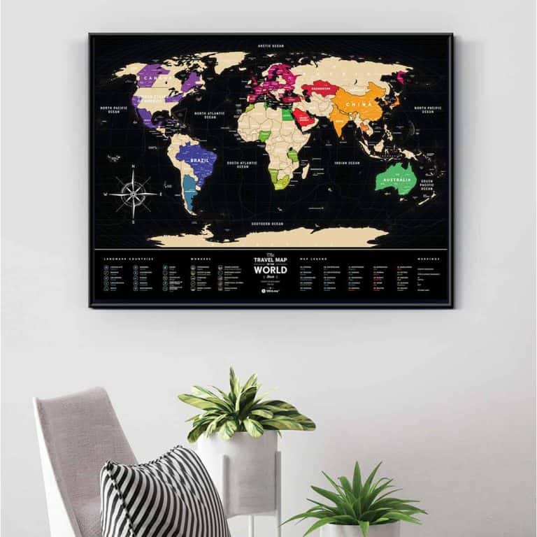 Скреч Карта на Света – Black Deluxe Edition