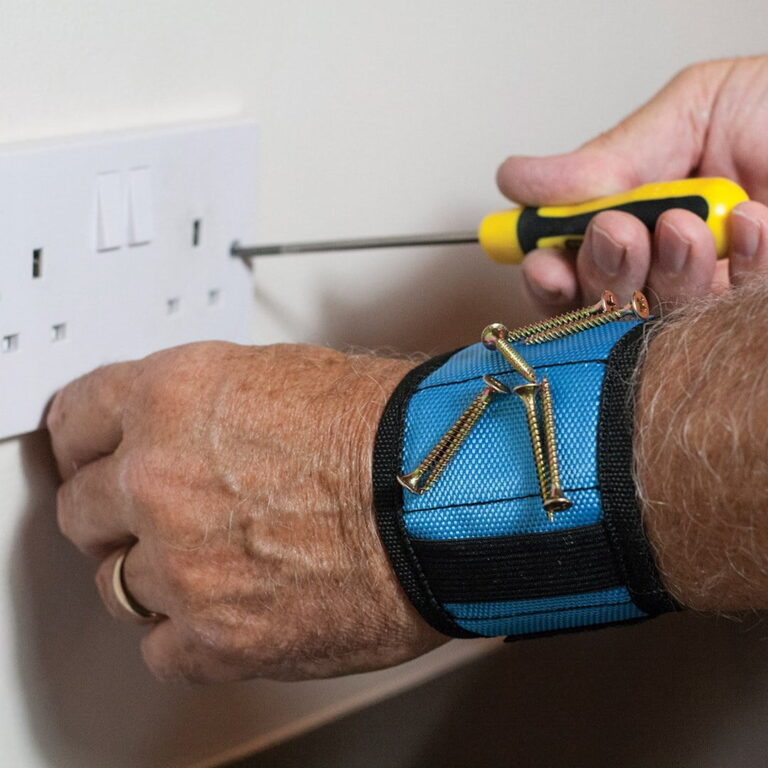 Магнитна Гривна