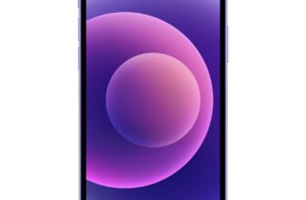 iPhone 12 ревю: най-достъпният нов iPhone, струва ли си днес?